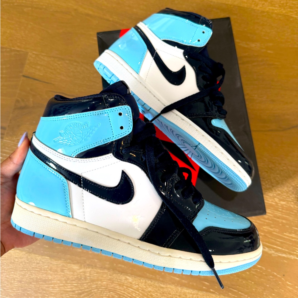 Nike Air Jordan 1 Retro High OG Blue Chill